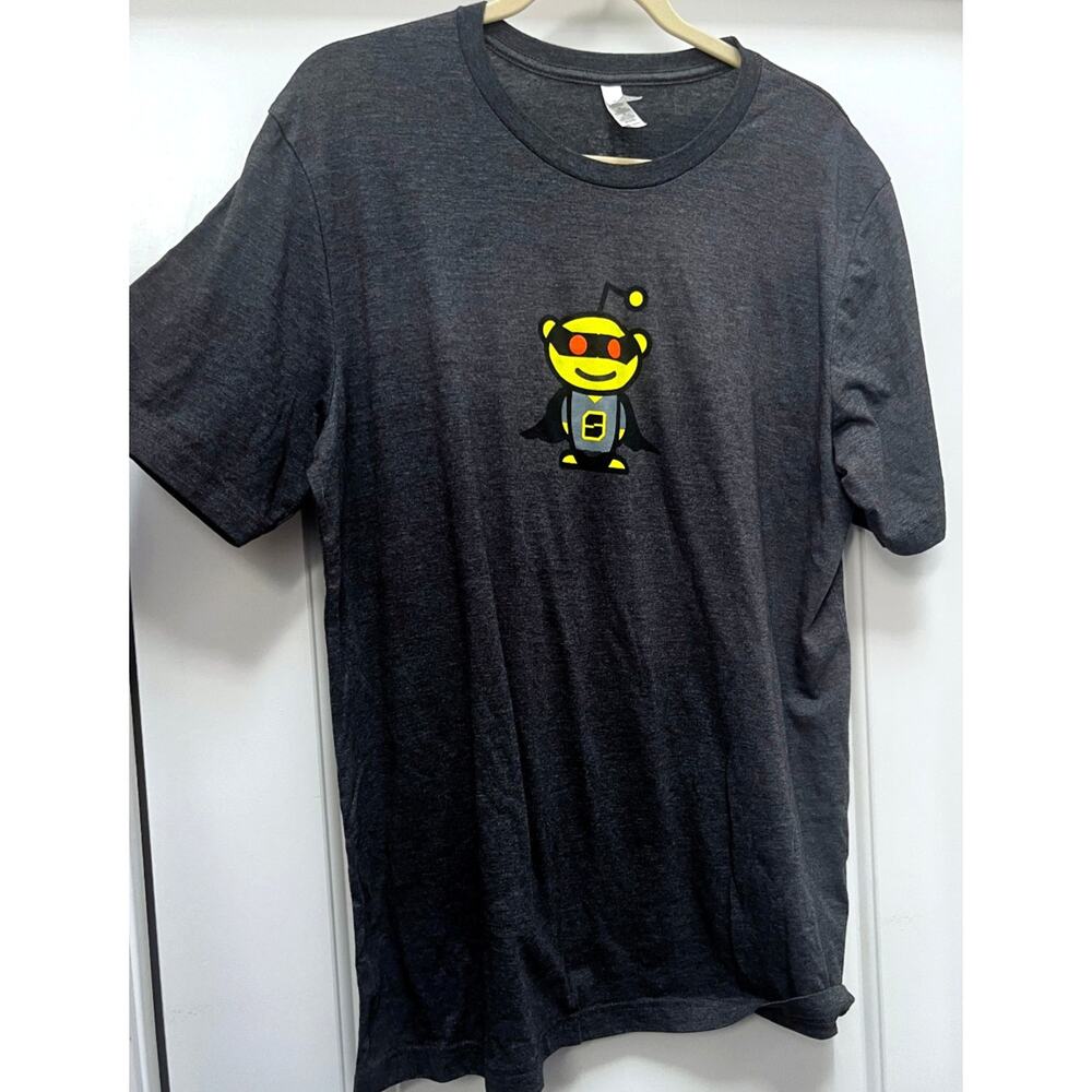 Reddit SyFy T-Shirt Size XL Snoo Subreddit Logo Gray Short Sleeve New Unworn